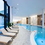Mercure 4*