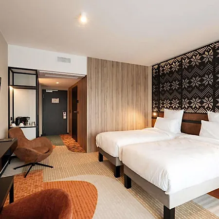 Mercure 4*