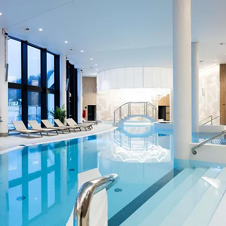 Mercure Отель 4*